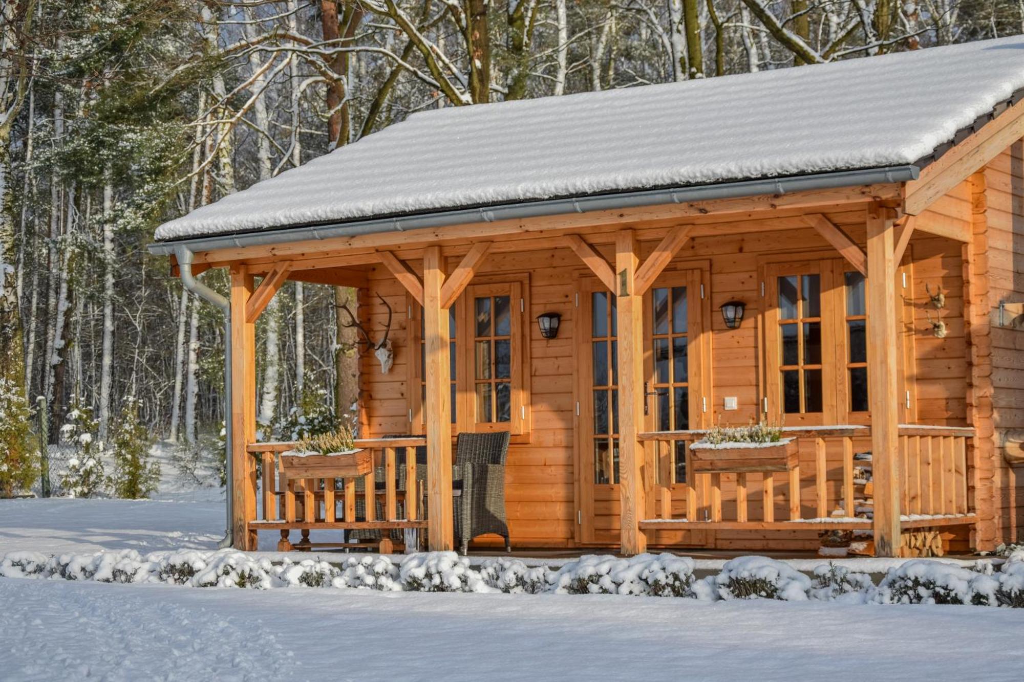 Hubertus Dwor Mysliwski Opolí Exteriér fotografie