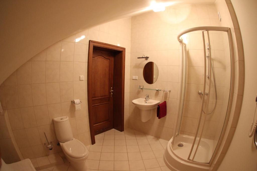 Hubertus Dwor Mysliwski Opolí Pokoj fotografie